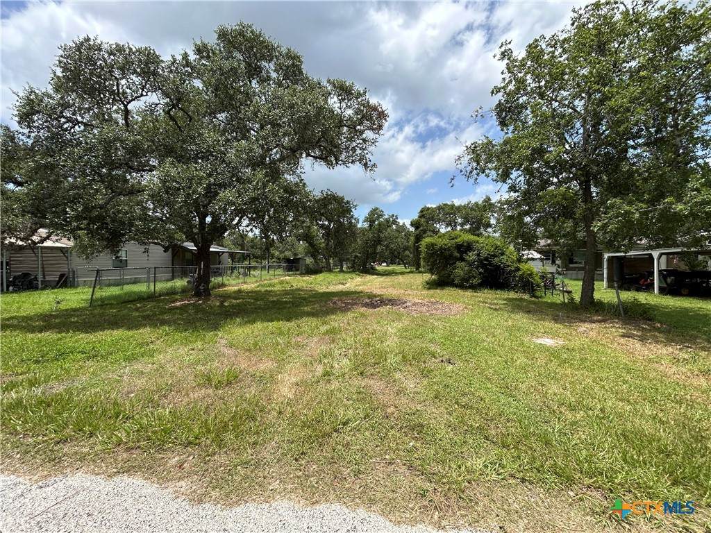 507 Clayton Street - Photo 1