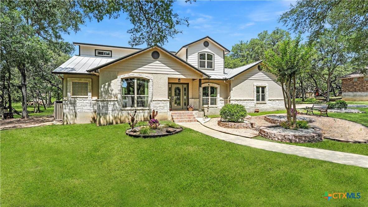 405 Pinnacle Parkway - Photo 1