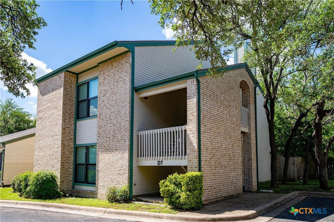 6501 Columbia Oaks Court - Photo 1