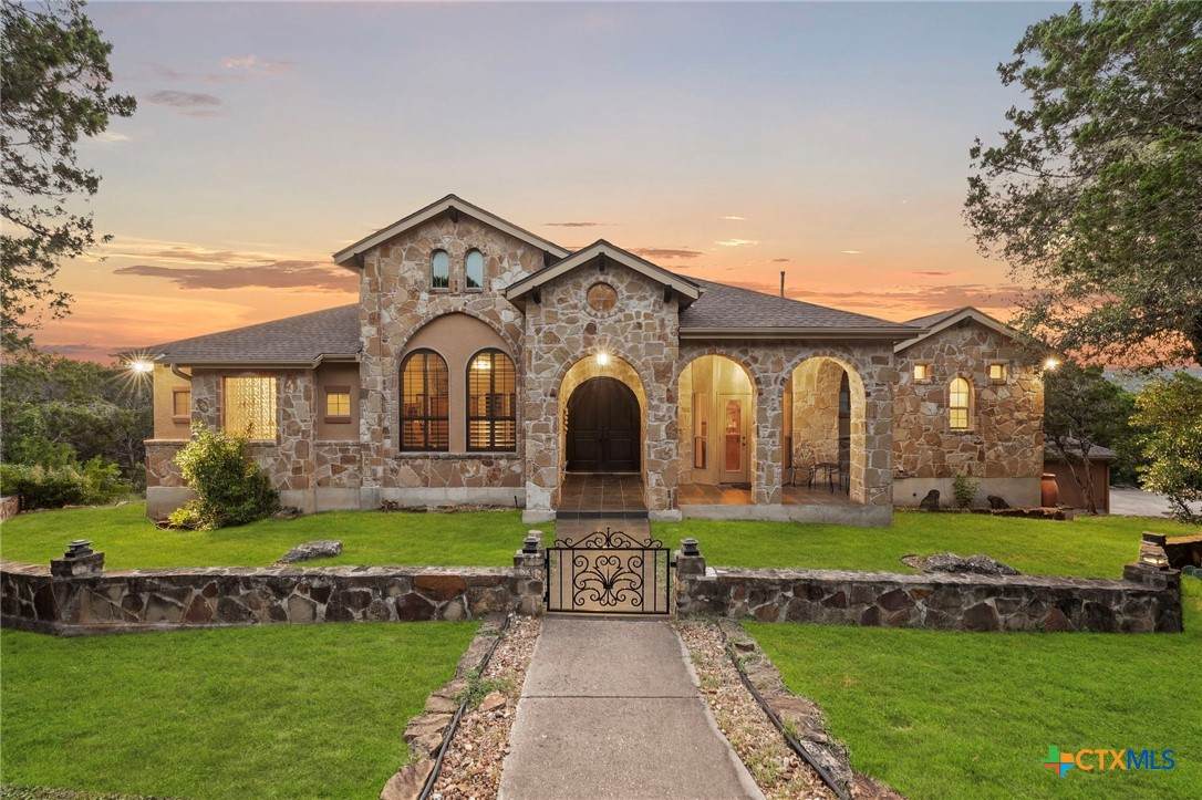 5310 River Oaks Drive - Photo 1