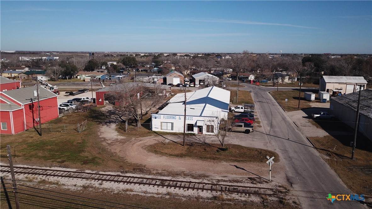 1809 Main Street - Photo 1