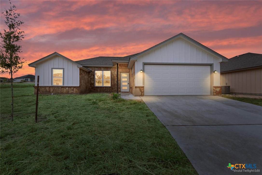 1022 Nacogdoches Drive - Photo 1