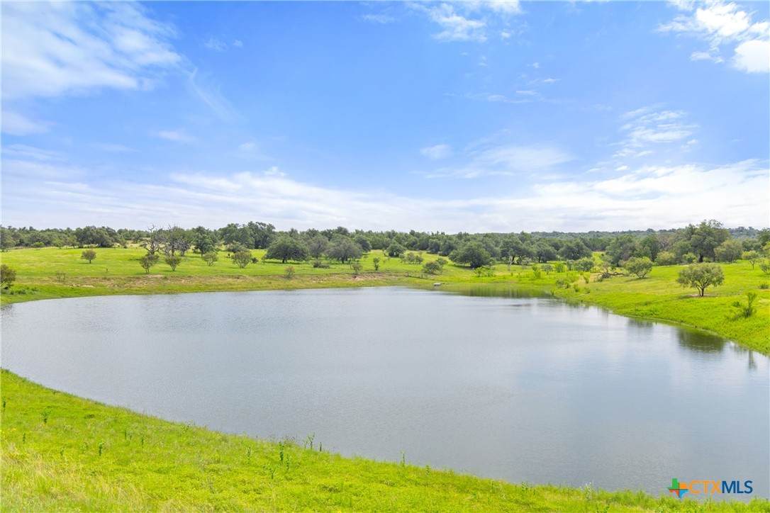 9069-86 Ranch Road 1323 - Photo 1