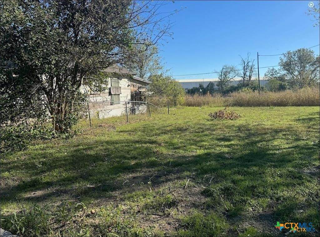 1015 12th Street - Photo 1