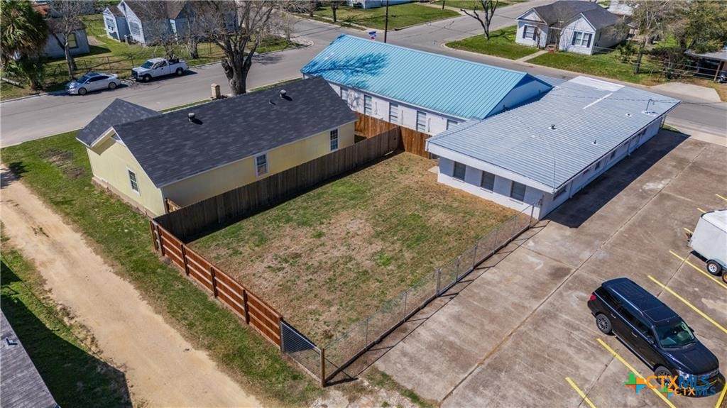 1508 East Street - Photo 1