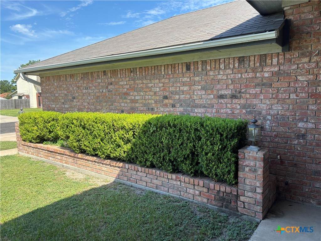 https://bt-photos.global.ssl.fastly.net/centraltx/orig_boomver_1_588540-2.jpg