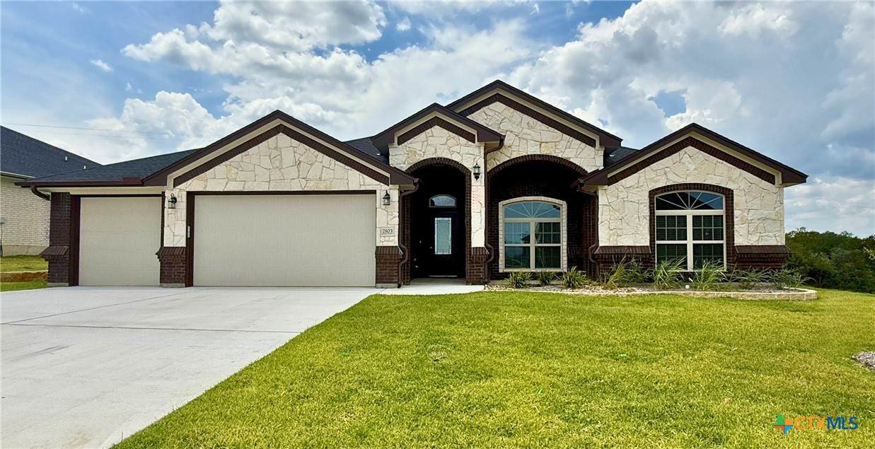 7803 Platinum Drive - Photo 1