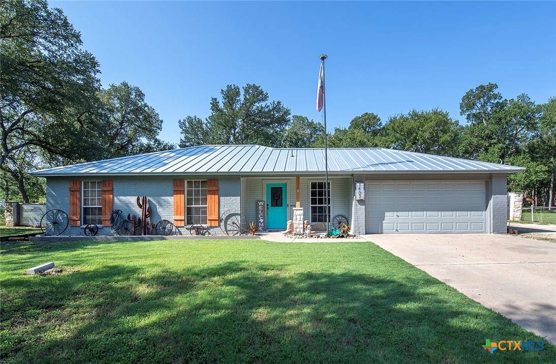 1402 Sharon Road - Photo 1