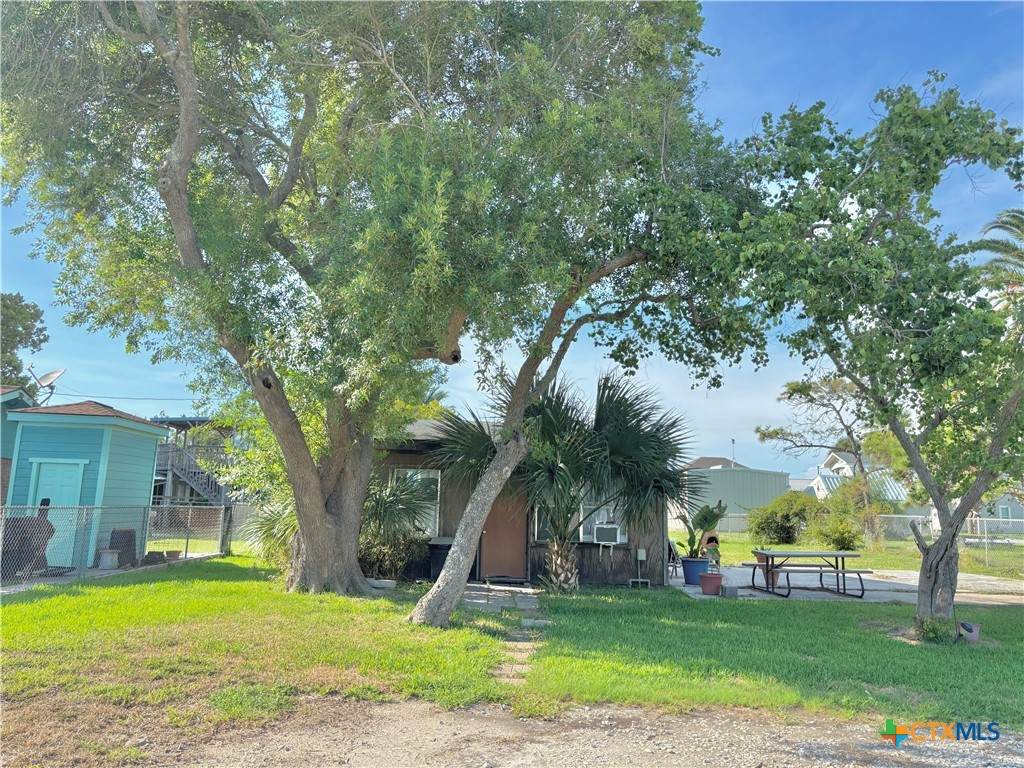 103 Jefferson Avenue - Photo 1