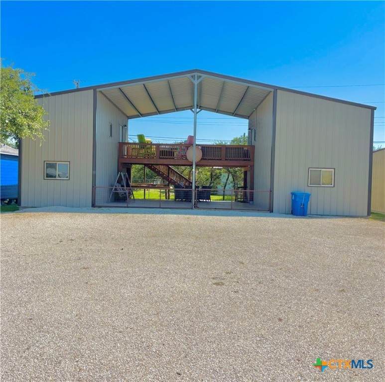 76 Blue Street - Photo 1