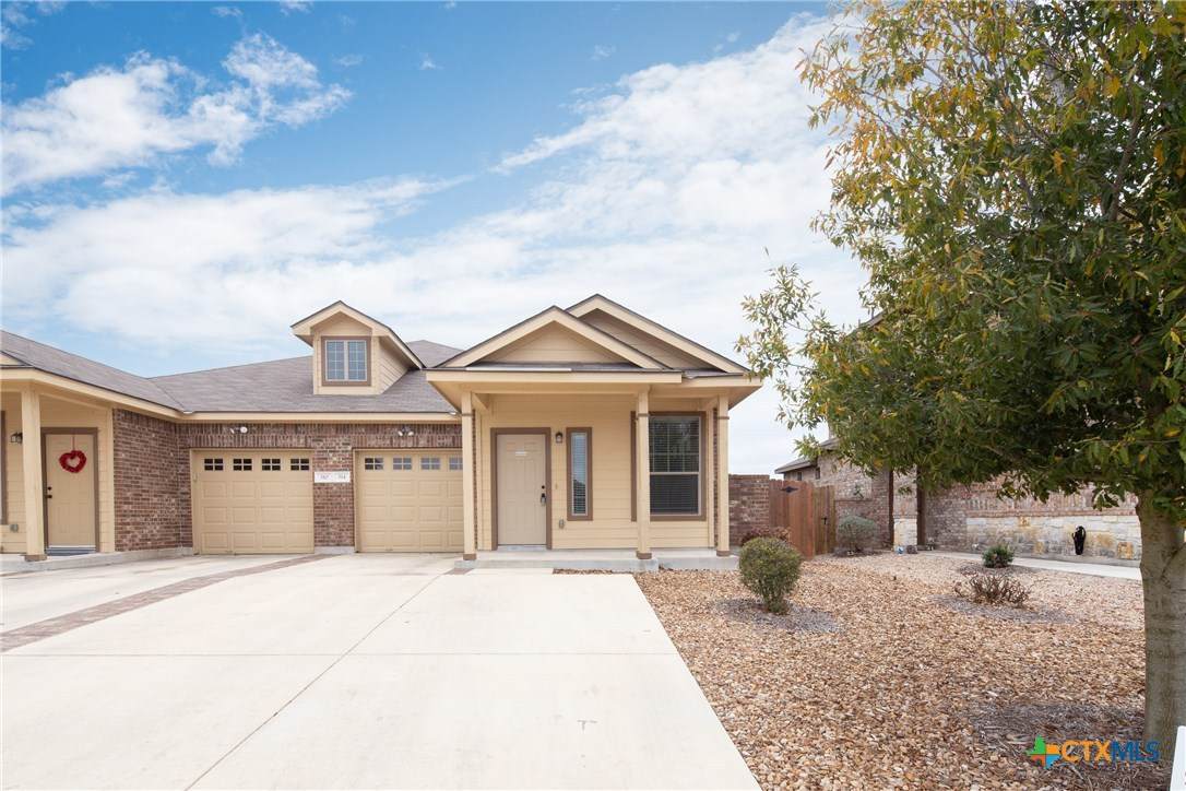 514 Creekside Circle - Photo 1