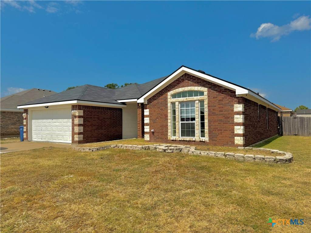 2409 Vernice Drive - Photo 1