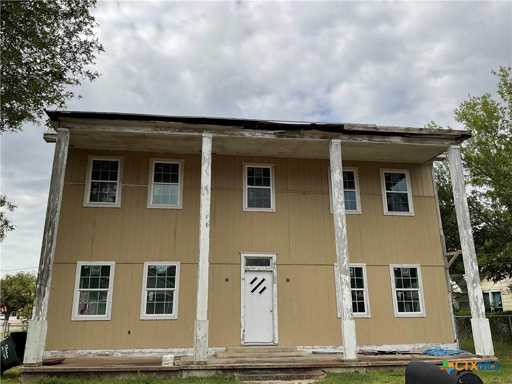 515 French Street - Photo 1