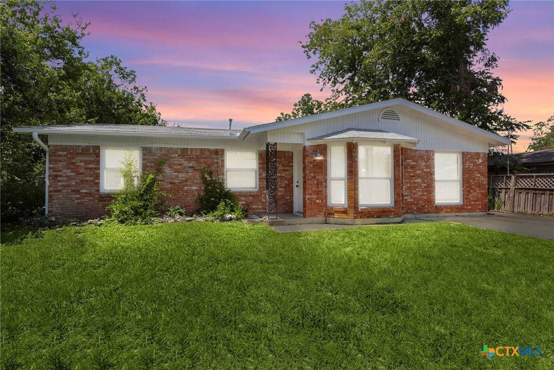 103 Cheaney Spur - Photo 1