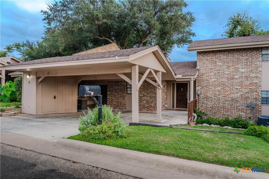 4000 Hickory Road - Photo 1