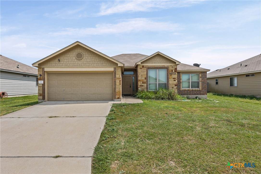 1123 Jamestown Drive - Photo 1