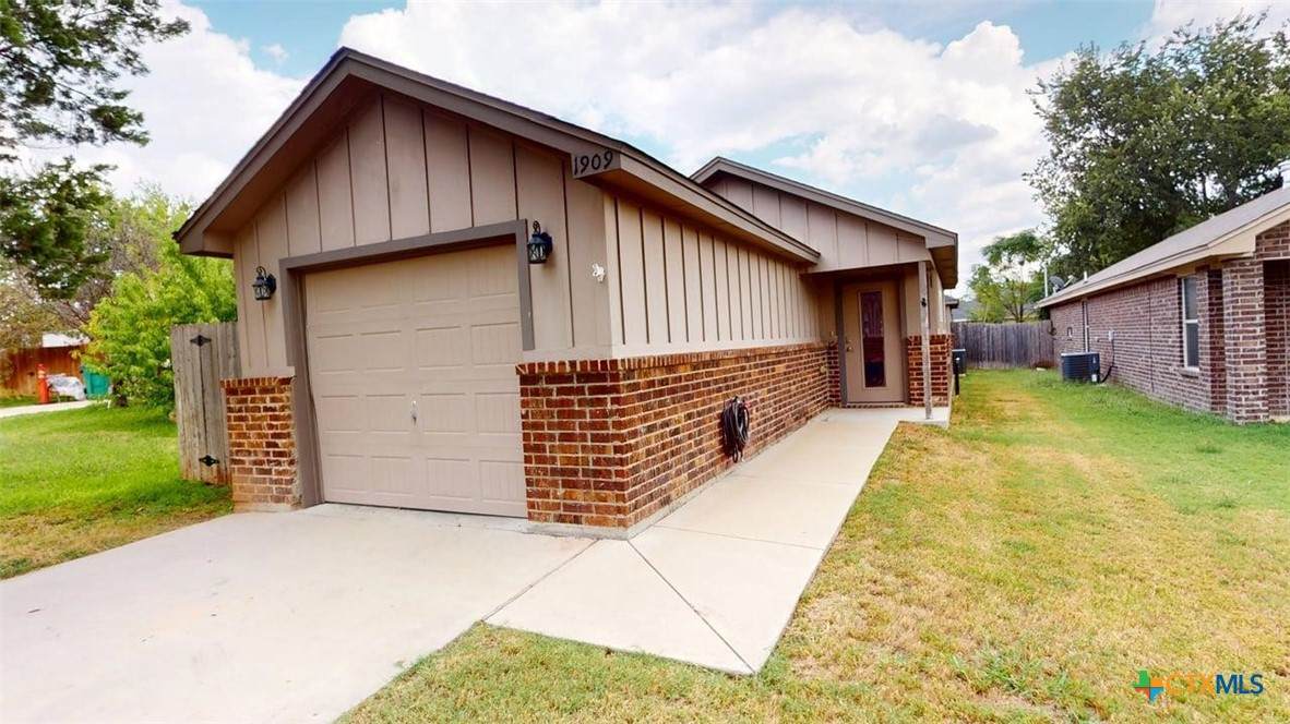 1909 Chiricahua Trace - Photo 1