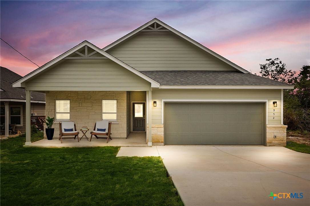 952 Rimrock Cove - Photo 1