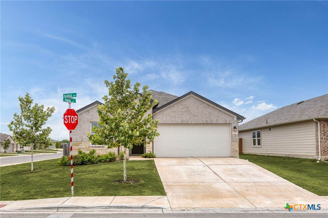 1421 Havelock Way - Photo 1