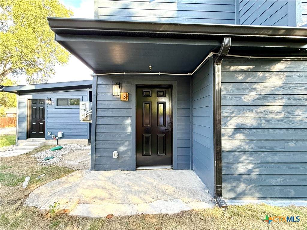 2204 San Antonio Street - Photo 1