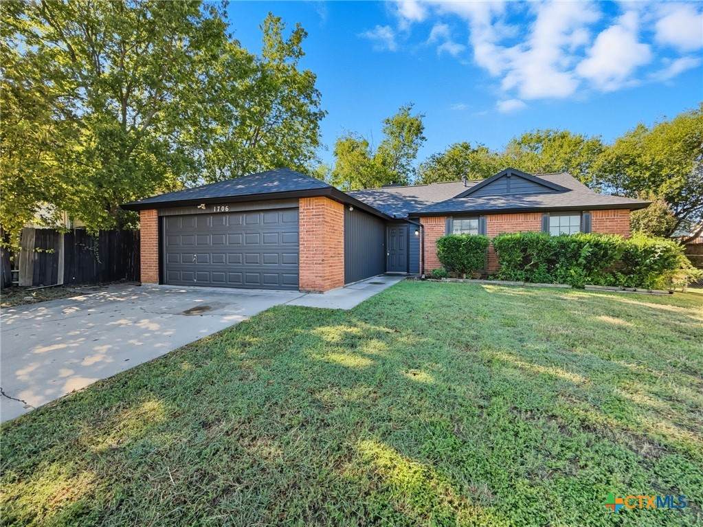 1706 Bobby Lee Drive - Photo 1