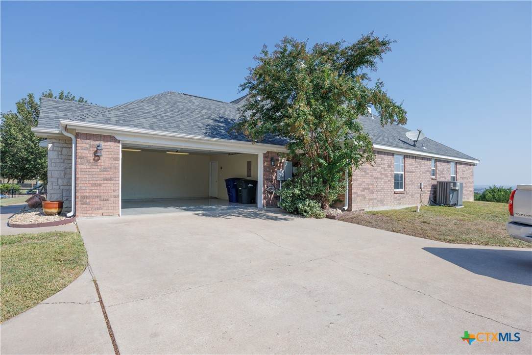 https://bt-photos.global.ssl.fastly.net/centraltx/orig_boomver_1_593898-2.jpg