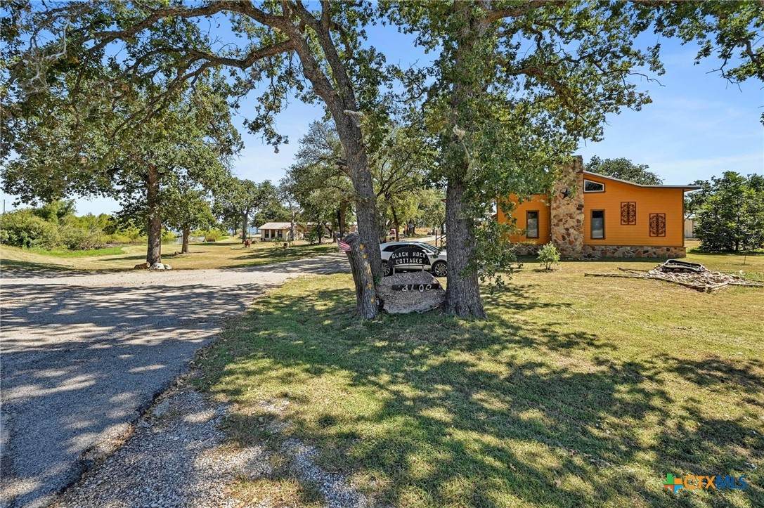 3100 Ranch Rd 261 - Photo 1