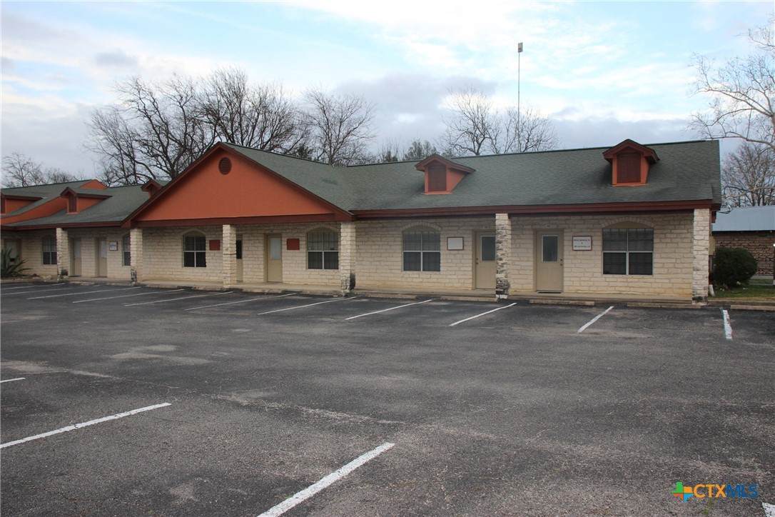 1915 Austin Avenue - Photo 1