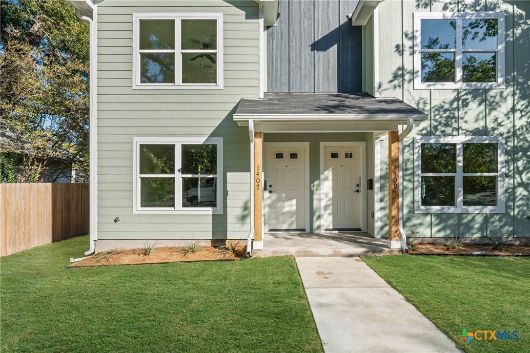 1407 5th Street - Photo 1