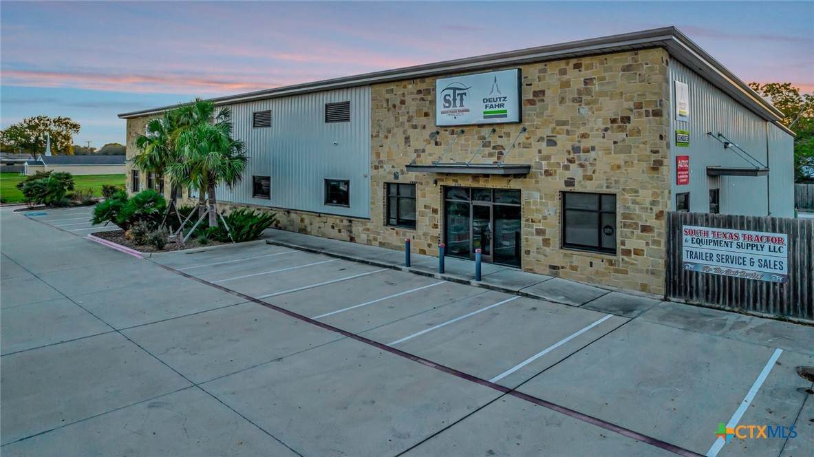 3202 Miori Lane - Photo 1