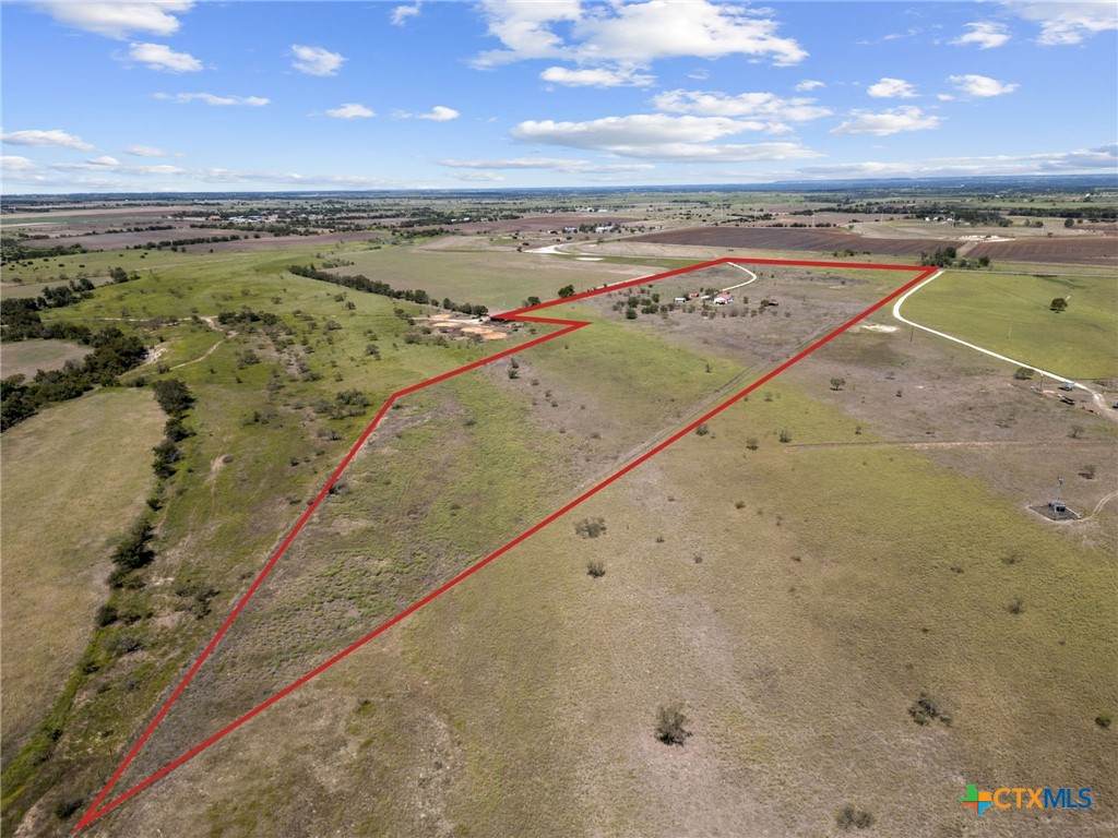 8676 Fm 932 - Photo 1