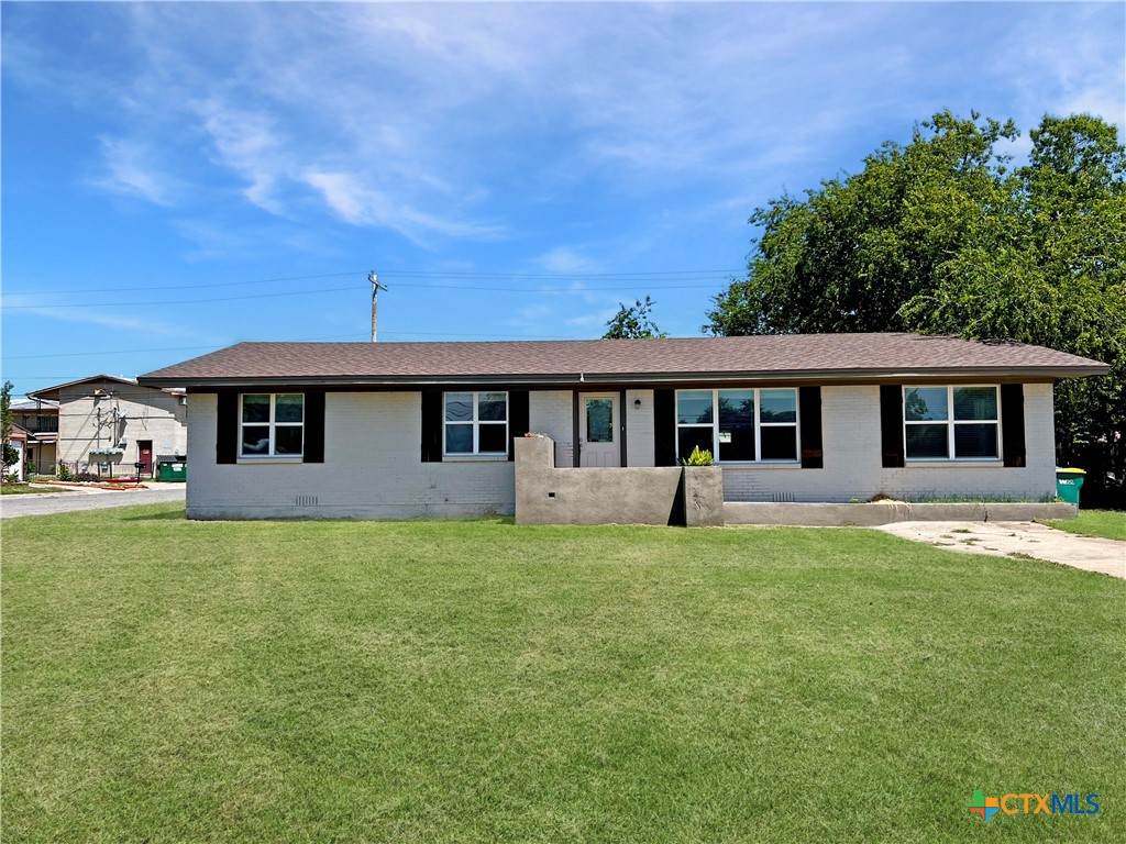 1311 Main Street - Photo 1