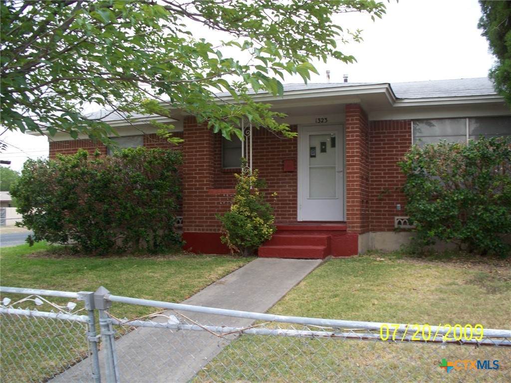 1323 Gardenia Avenue - Photo 1