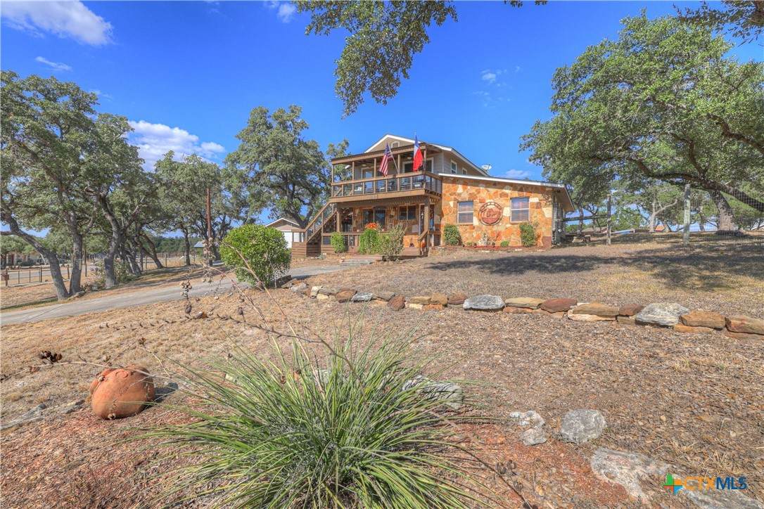 1631 Cattail - Photo 1