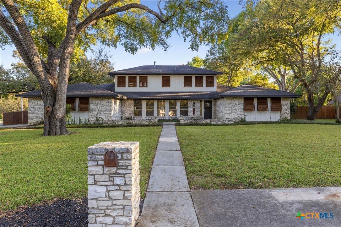 1939 Wayside Drive - Photo 1