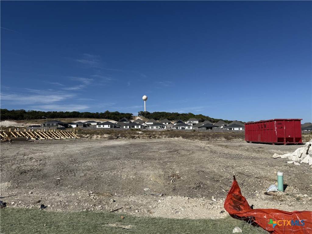 374 Pathfinder Drive - Photo 1