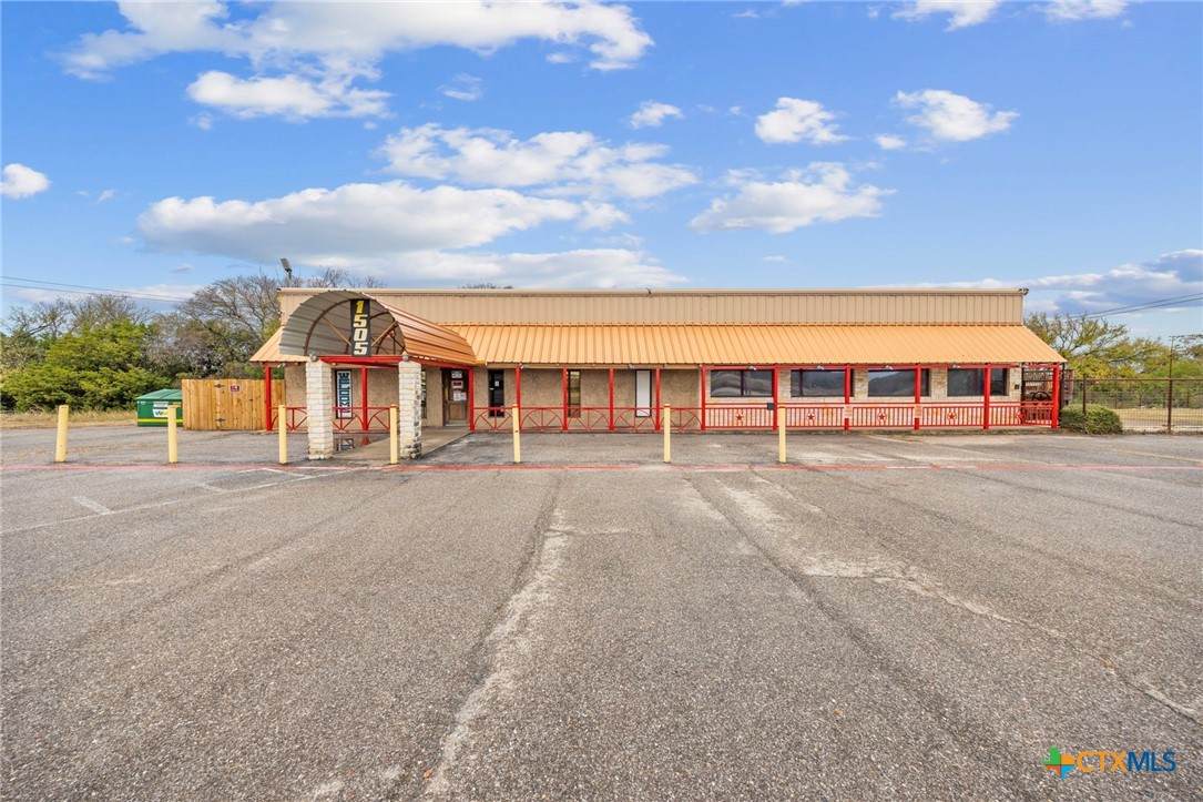 1505 Veterans Memorial Boulevard - Photo 1