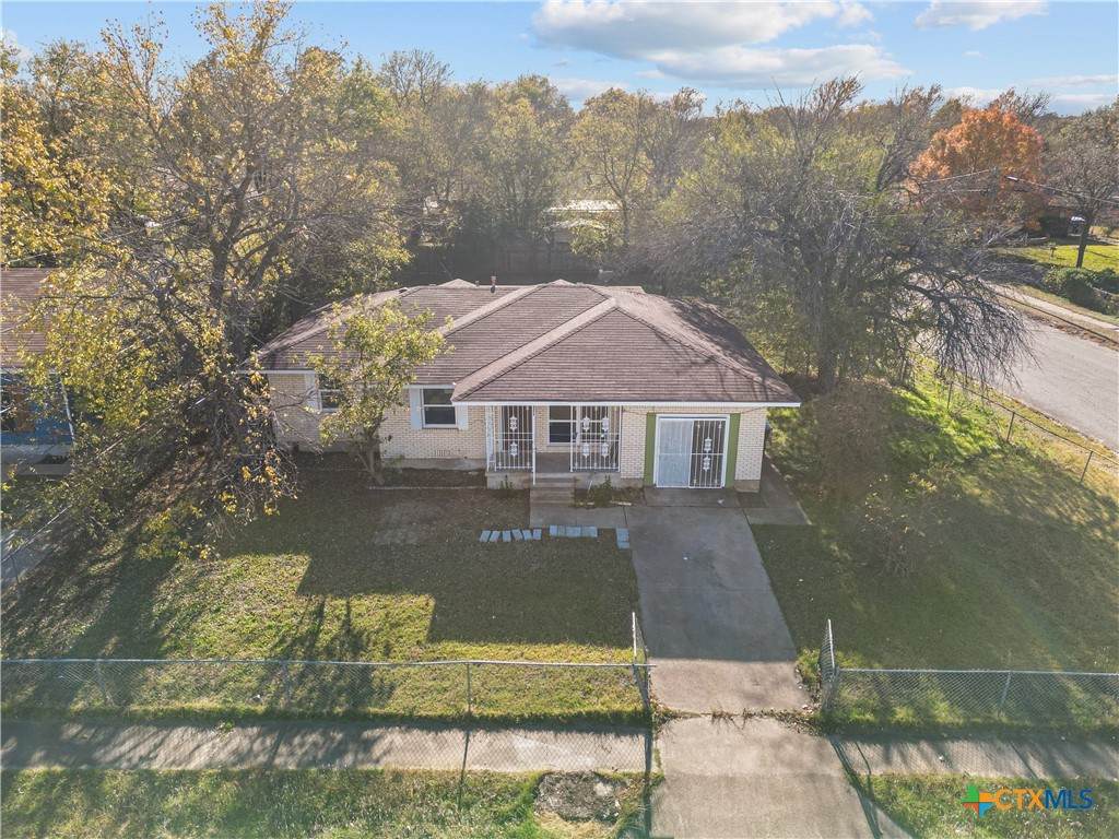 1302 Metropolitan Drive - Photo 1