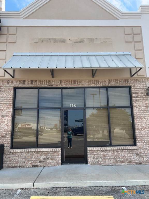 4008 Stan Schlueter Loop - Photo 1