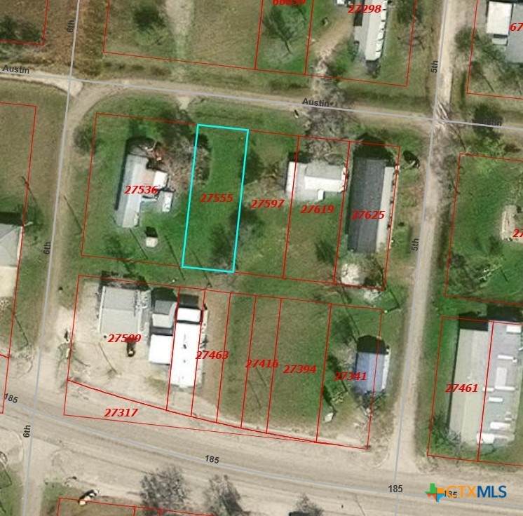 507 W Austin Avenue - Photo 1