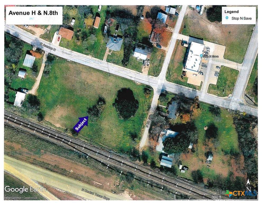 1986 Avenue H Avenue - Photo 1