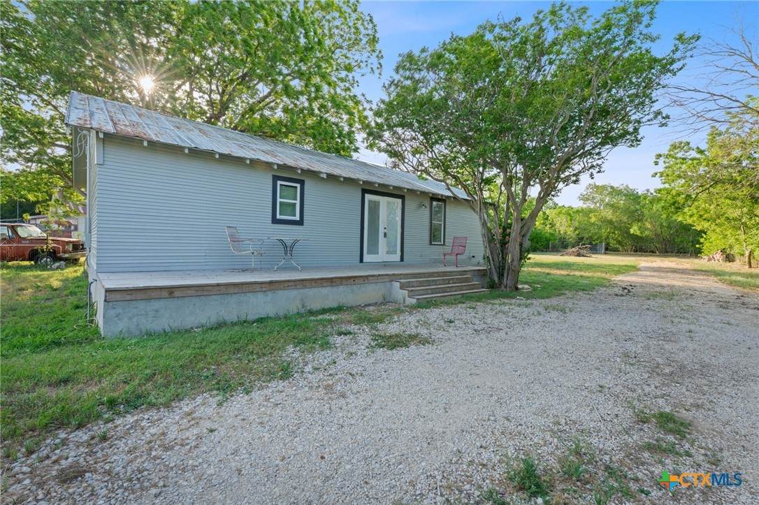 6071 Fm 713 - Photo 1