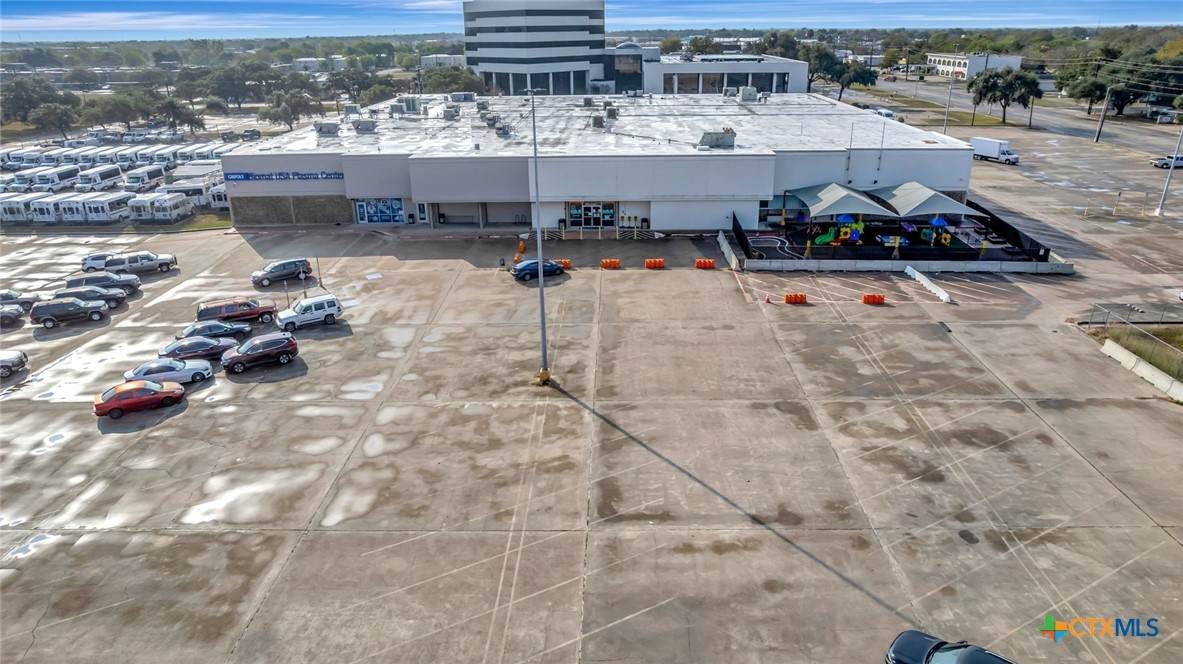 1309 Red River - Photo 1