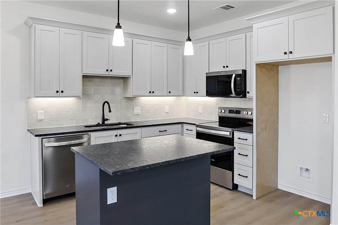 1408 Rita Blanca Court - Photo 1