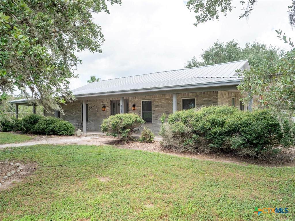 1371 Fannin Oaks Drive - Photo 1