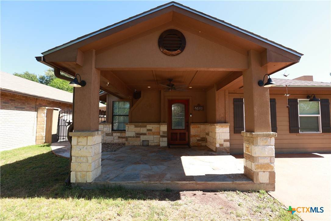 2706 Bowie Trail - Photo 1