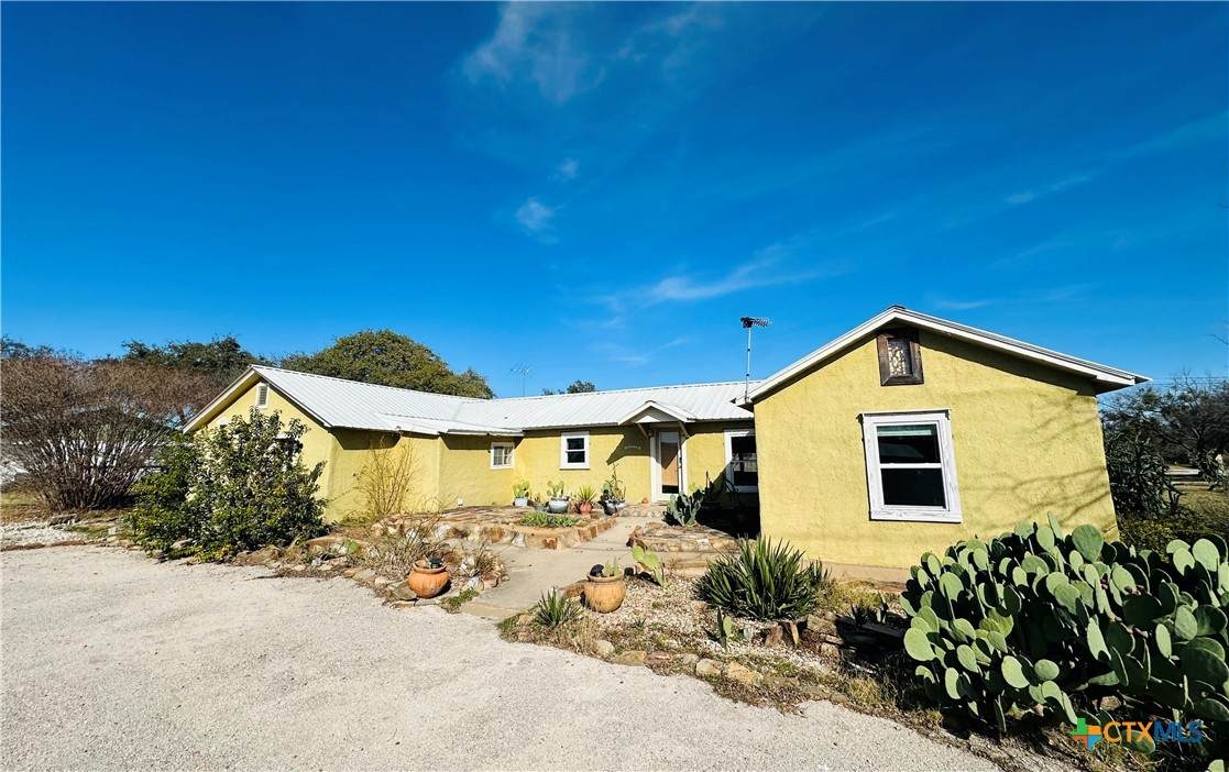 505 4th Street - Photo 1
