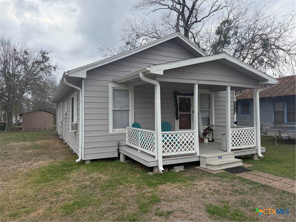 311 Clayton Street - Photo 1