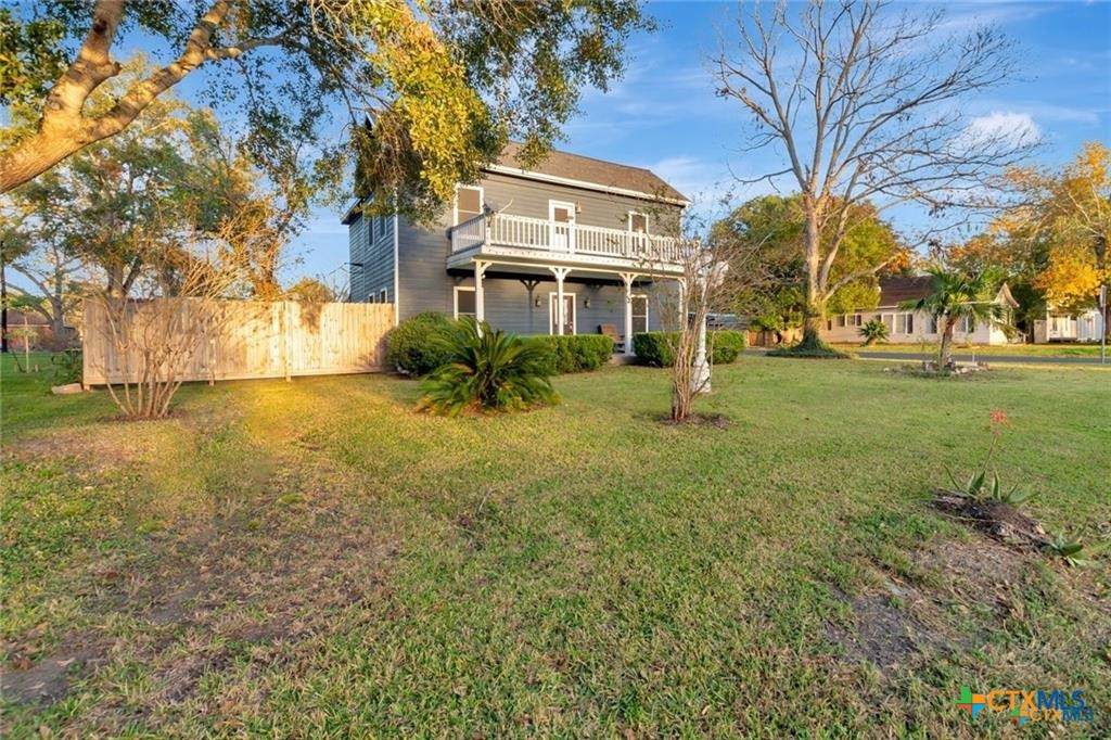 https://bt-photos.global.ssl.fastly.net/centraltx/orig_boomver_1_601693-2.jpg