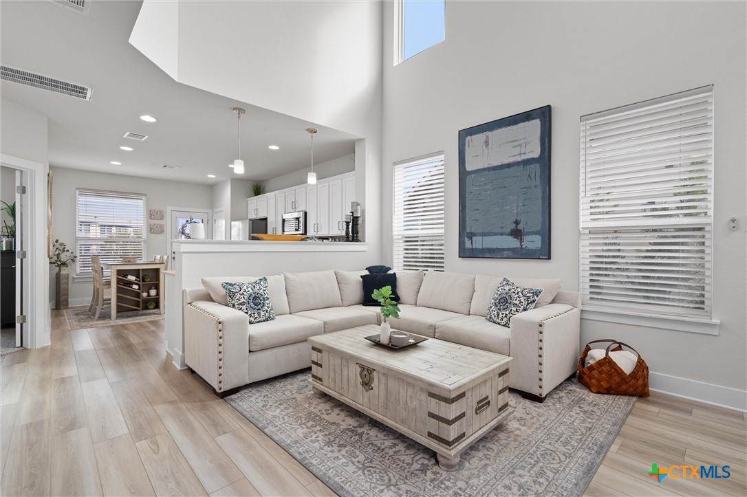 529 Peace Drive - Photo 1